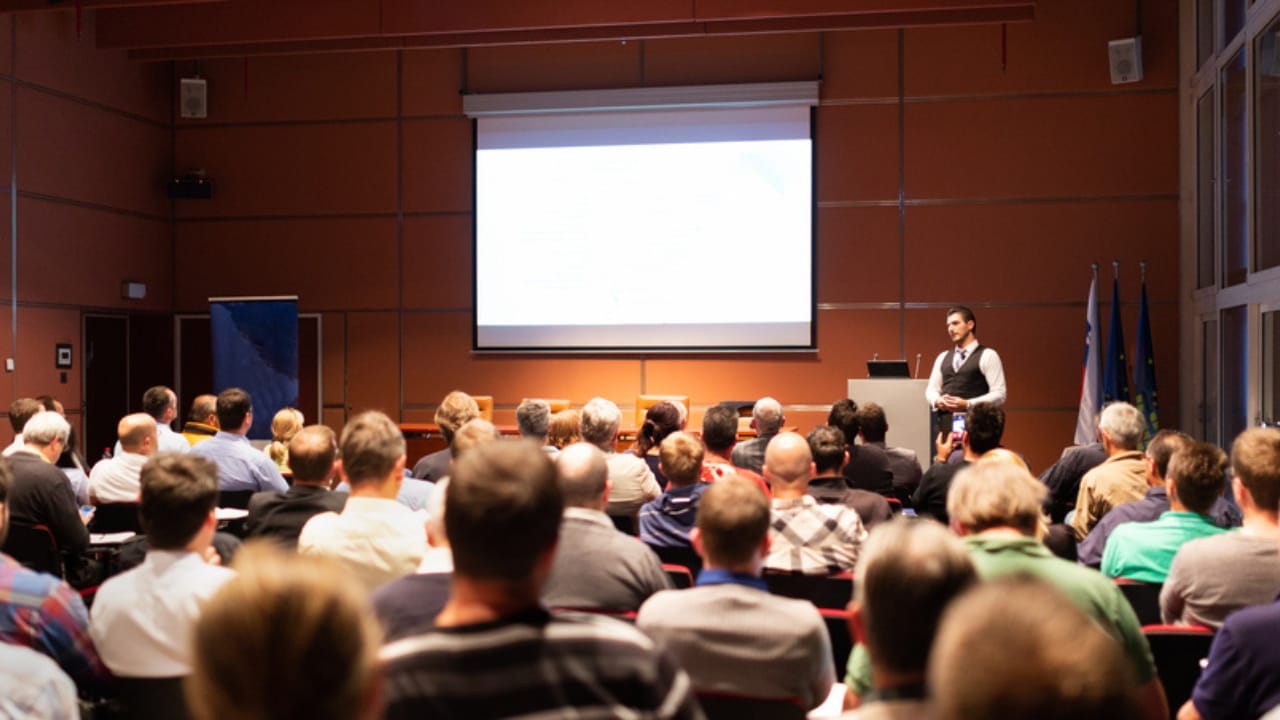 Homeowners Win: 15 HOA Powers That Stop at Your Door 9 Homeowners Win: 15 HOA Powers That Stop at Your Door - business meeting dp565872336 dnoh