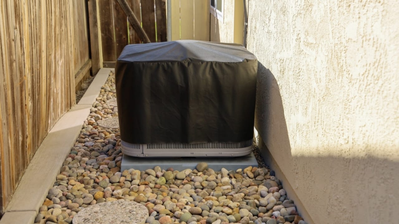 Covering Your AC This Winter May Backfire 4 Covering Your AC This Winter May Backfire - covered outdoor airconditioning unit ss2284299047 dpdgm