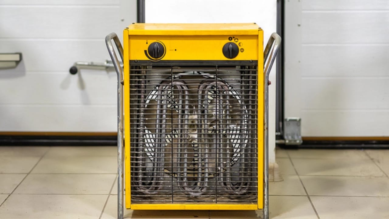 10 Ways to Heat Your Garage Without Breaking the Bank 3 10 Ways to Heat Your Garage Without Breaking the Bank - electirc radiator garage dp288876706 dnoh