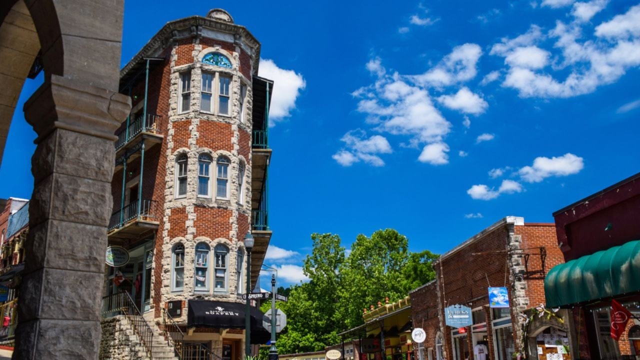 America's Coolest Small Towns by State 5 America's Coolest Small Towns by State - eureka springs arkansas ss2006587916 adyh