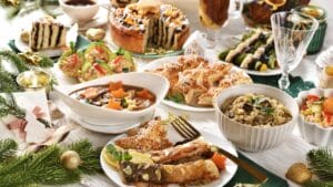 19 Mouthwatering Mains to Make This Christmas Special 1 19 Mouthwatering Mains to Make This Christmas Special - festive table ss2397437277 dpdgm