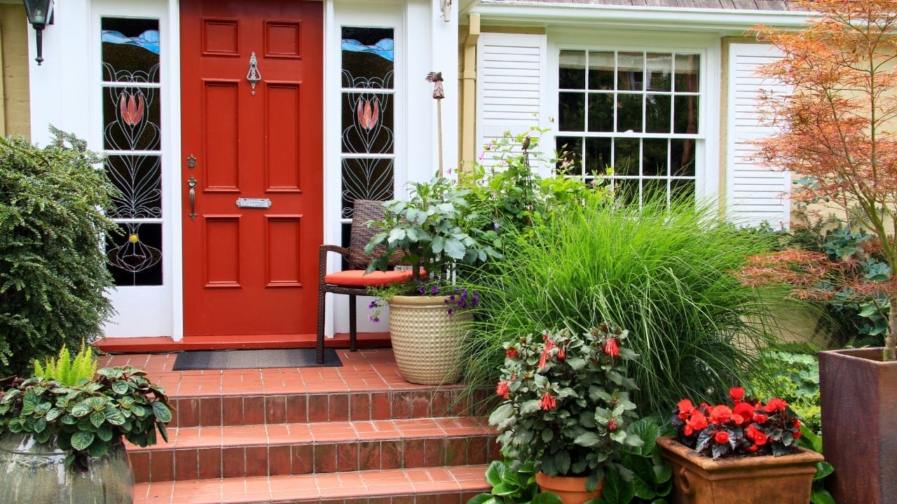 Front Yard Upgrades: 25 Simple Landscaping Ideas That Add Value - front door plants ss682271557 degm