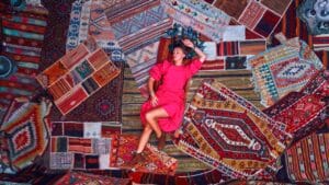 15 Antiques Expected to Skyrocket in 2025’s Market 1 15 Antiques Expected to Skyrocket in 2025’s Market - girl carpets ss2256042509 degm
