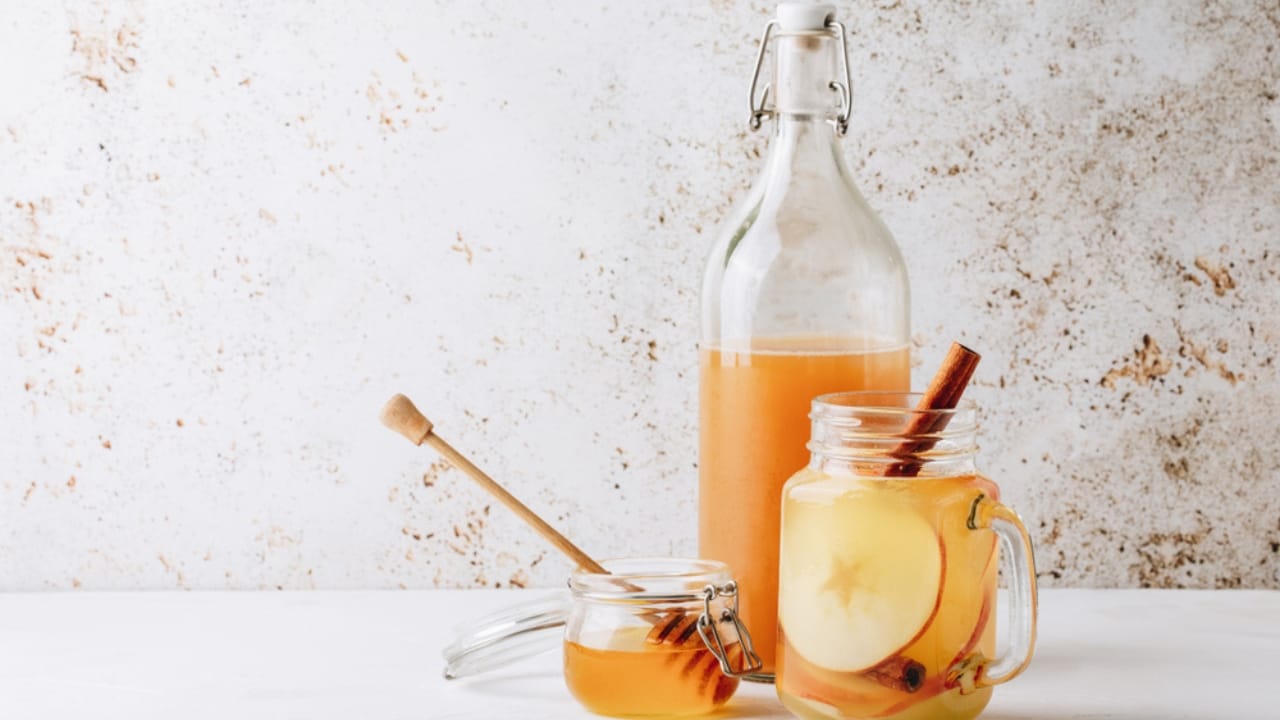 15 Everyday Problems Honey Can Solve Naturally 12 15 Everyday Problems Honey Can Solve Naturally - healthy drink with apple cider vinegar honey ss1312154456 dpdgm