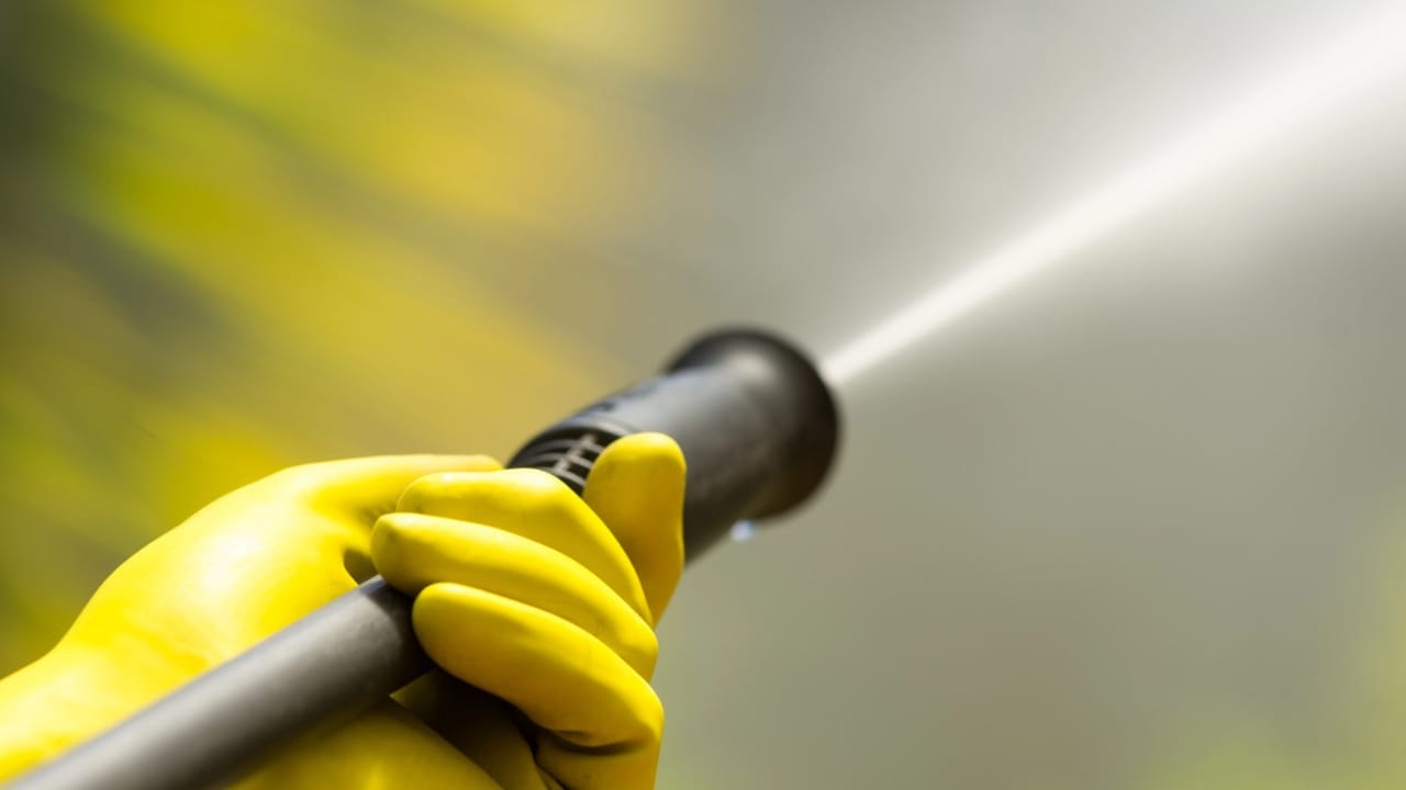 14 Items You Should Never Clean With a Pressure Washer - high pressure water cleaner dp84800348 dnoh
