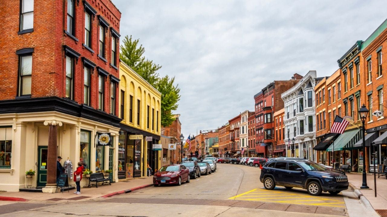 America's Coolest Small Towns by State 14 America's Coolest Small Towns by State - illinois galena ss1546484693 adyh