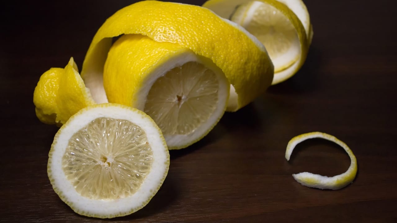 Don't Toss Those Lemon Peels... Make Lemon Powder Instead - lemon peel ss793167934 dpdgm