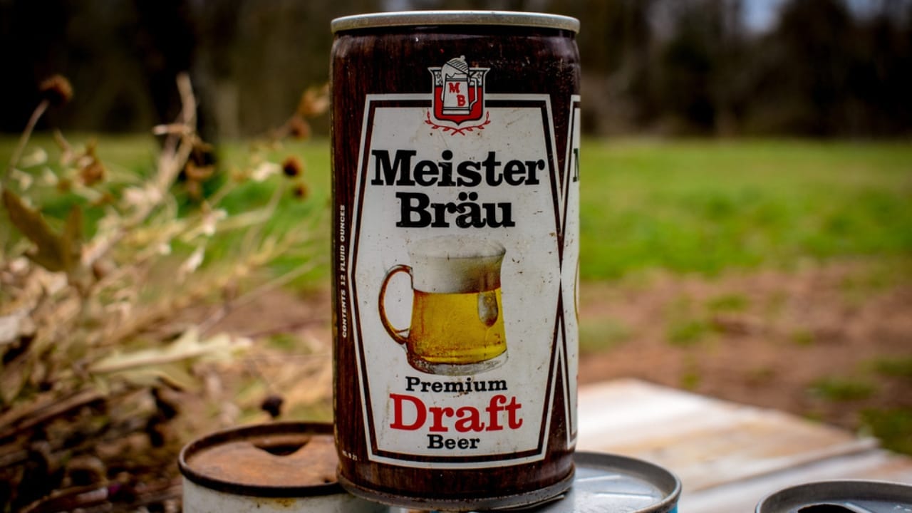 10 Classic Beers of Yesteryear That are No Longer Around 6 10 Classic Beers of Yesteryear That are No Longer Around - meister brau ss2019411185 dnoh
