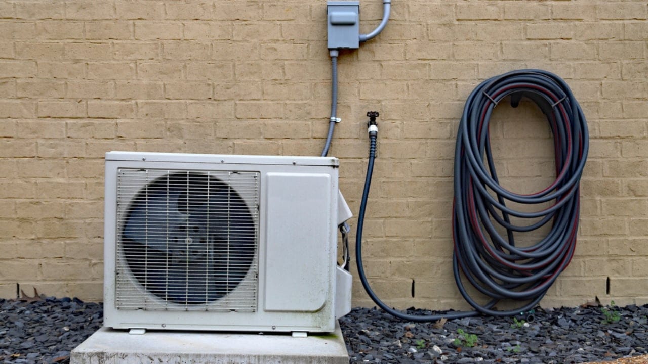 10 Ways to Heat Your Garage Without Breaking the Bank 8 10 Ways to Heat Your Garage Without Breaking the Bank - mini split system dp383412420 dnoh