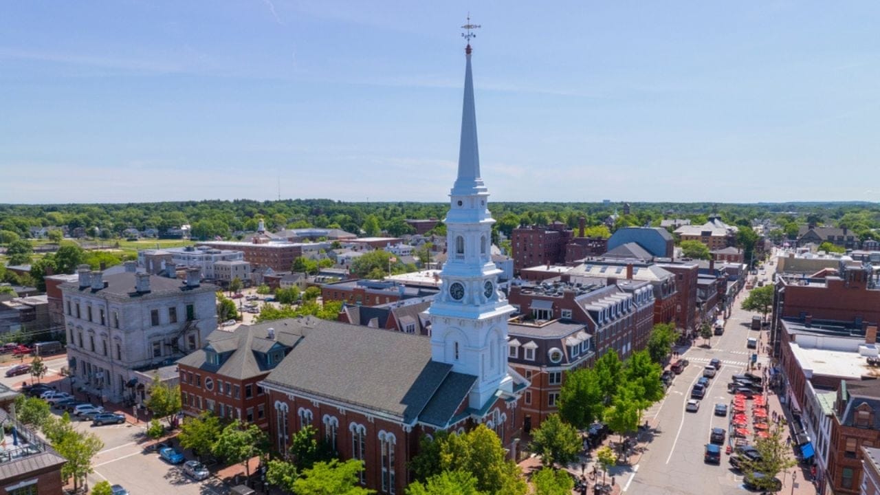 America's Coolest Small Towns by State 30 America's Coolest Small Towns by State - portsmouth new hampshire ss2414973855 adyh