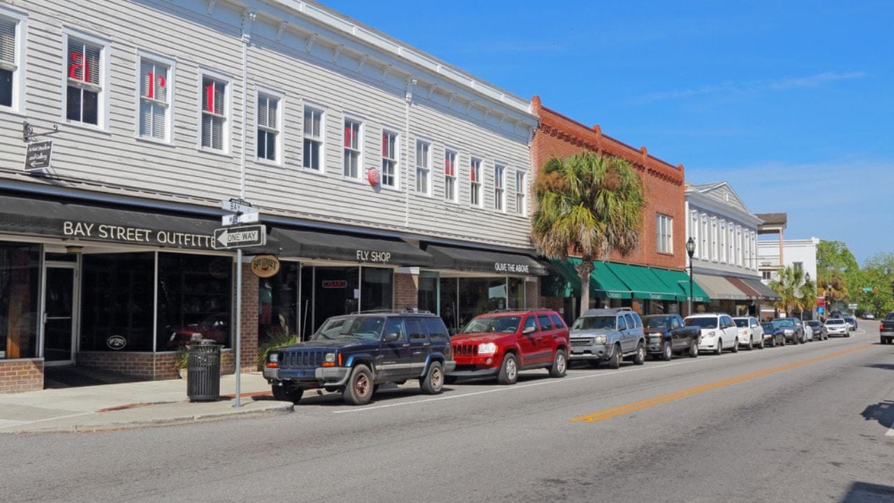 America's Coolest Small Towns by State 41 America's Coolest Small Towns by State - south carolina beaufort ss639173362 adyh