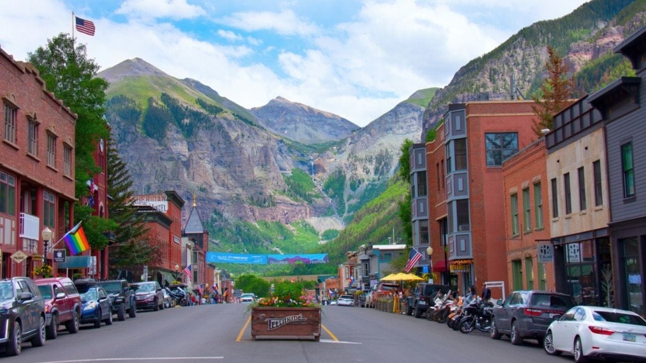 America's Coolest Small Towns by State 7 America's Coolest Small Towns by State - telluride colorado ss2206426991 adyh