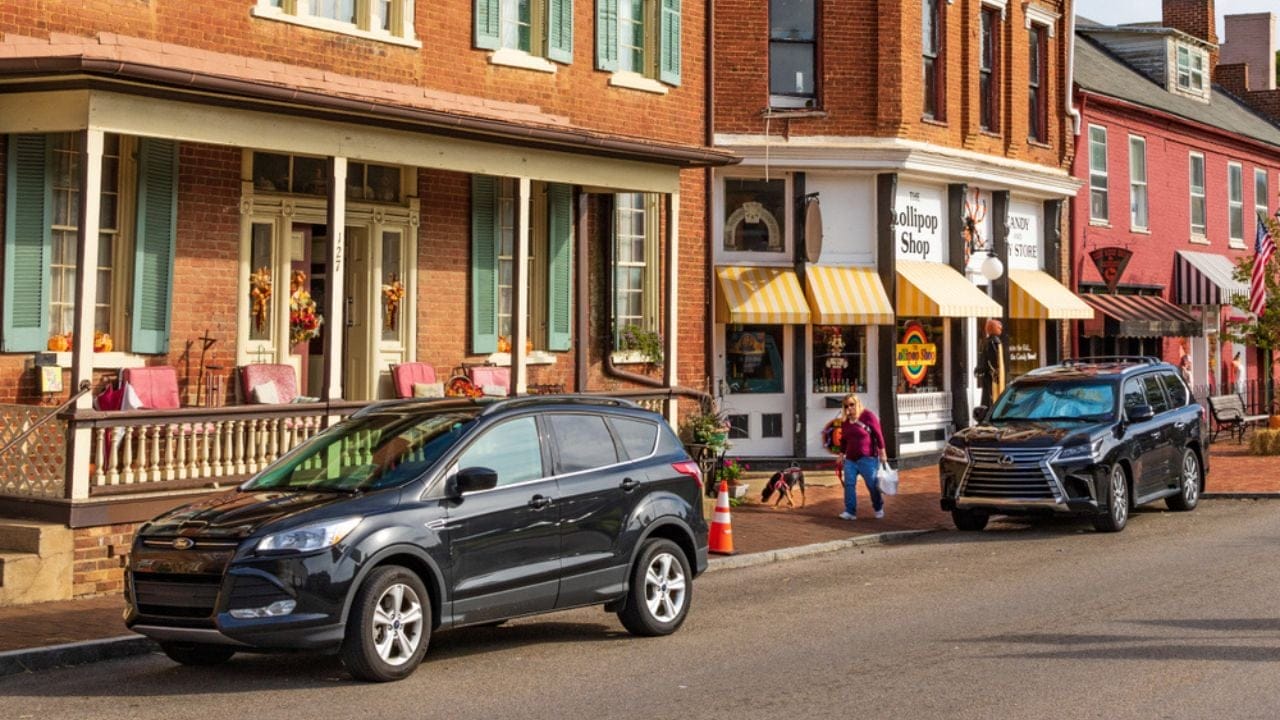 America's Coolest Small Towns by State 43 America's Coolest Small Towns by State - tennesee jonesborough ss1194533866 adyh