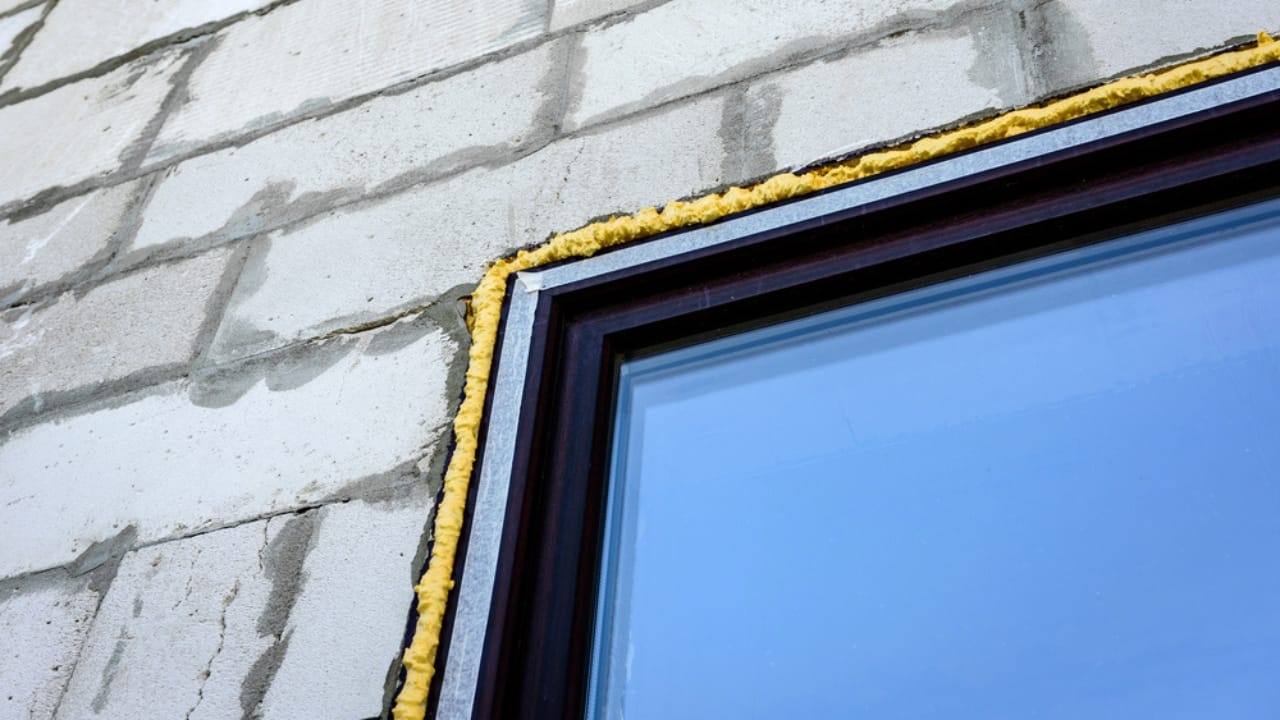 Dryer Lint Goes From Trash to Treasure in 13 Clever Uses 9 Dryer Lint Goes From Trash to Treasure in 13 Clever Uses - window gaps dp456983830 dnoh