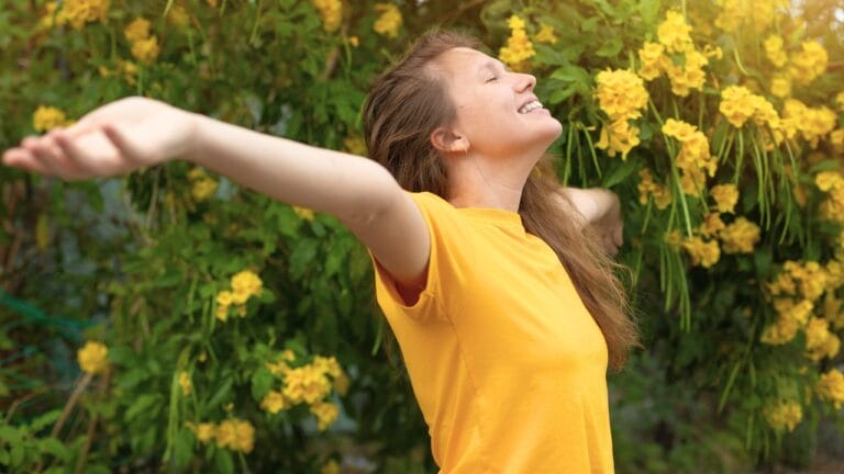 Scientists Explore Panpsychism: Is Consciousness Everywhere? 10 Scientists Explore Panpsychism: Is Consciousness Everywhere? - woman feeling alive and free in nature ss2244819603 degm