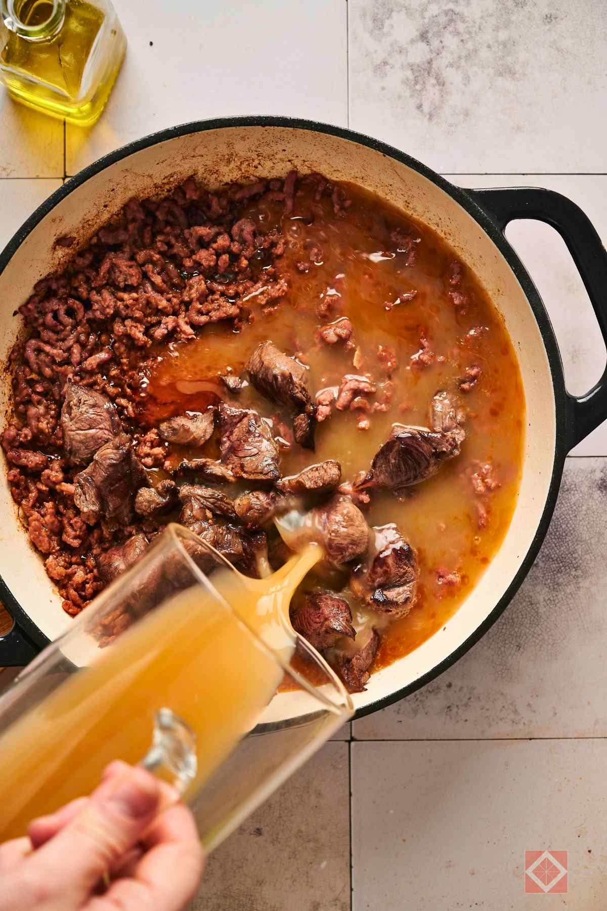 no beans needed: carnivore chili recipe packed with flavor 3 no beans needed: carnivore chili recipe packed with flavor - Carnivore Chili 3