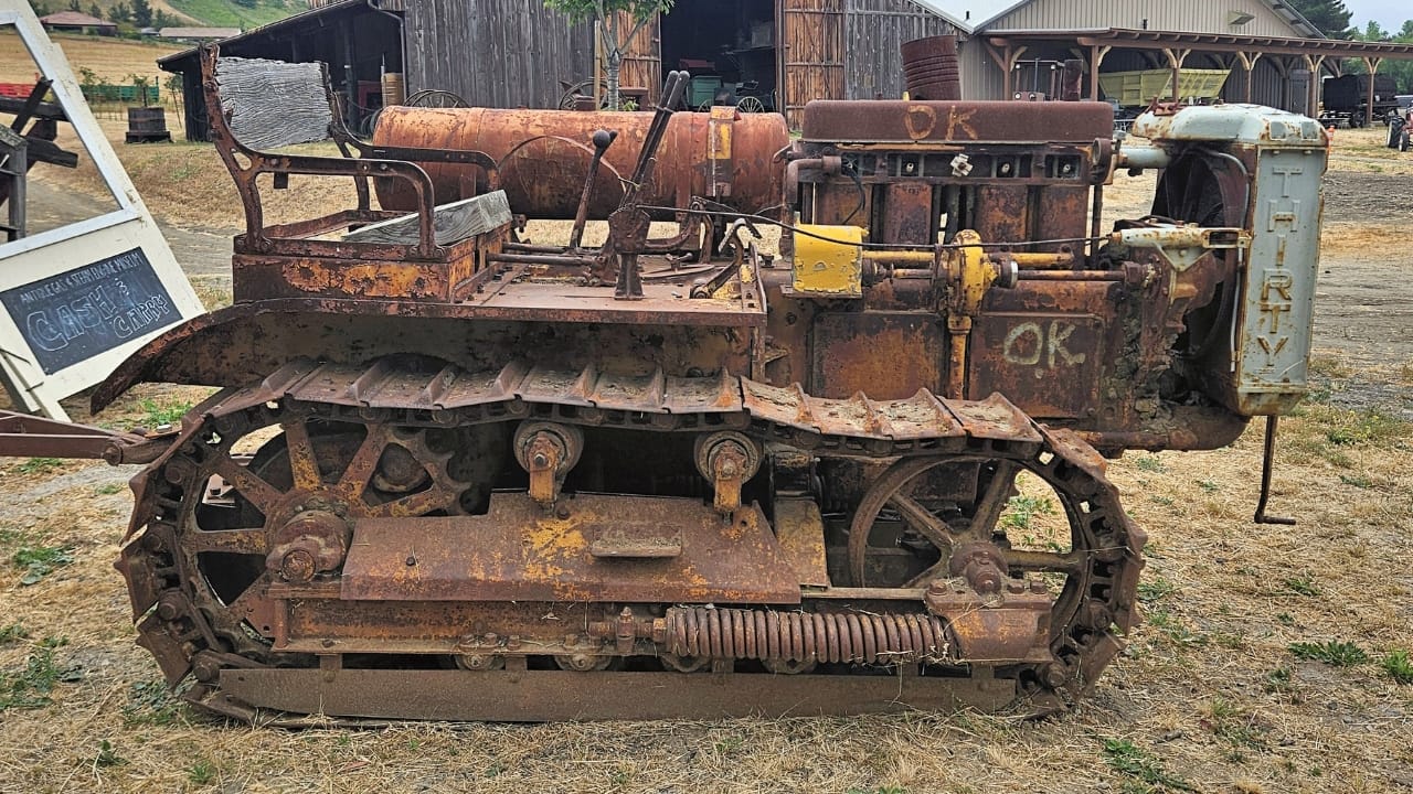 The Civil War Transformed American Farming Forever 10 The Civil War Transformed American Farming Forever - Caterpillar Tractor wc