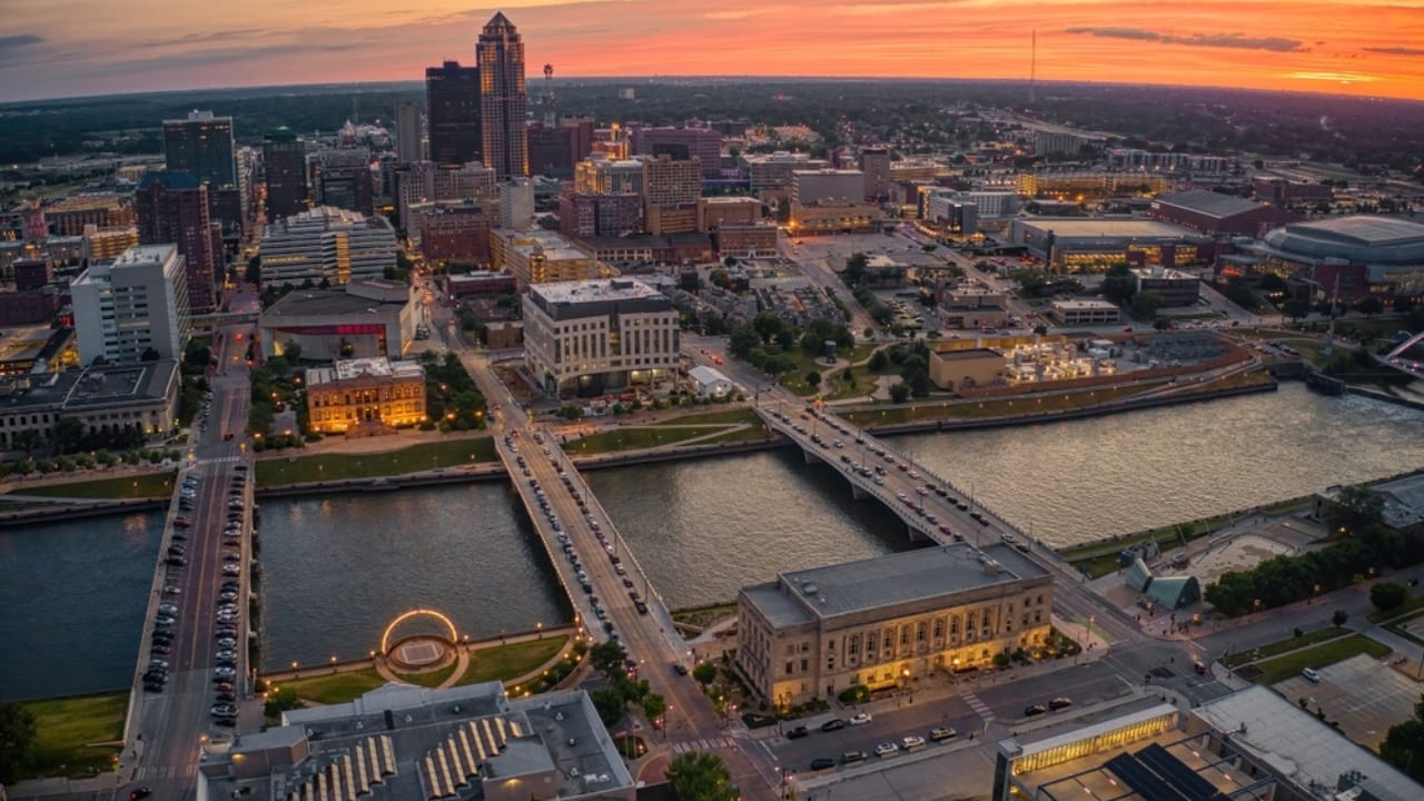 America’s 10 Best Cities for Clean and Delicious Tap Water 4 America’s 10 Best Cities for Clean and Delicious Tap Water - Des Moines Iowa ss2187164287 dpdgm