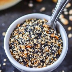 Easy Everything Bagel Spice Recipe for Flavorful Meals 4 Easy Everything Bagel Spice Recipe for Flavorful Meals - Everything Bagel Spice midia 2