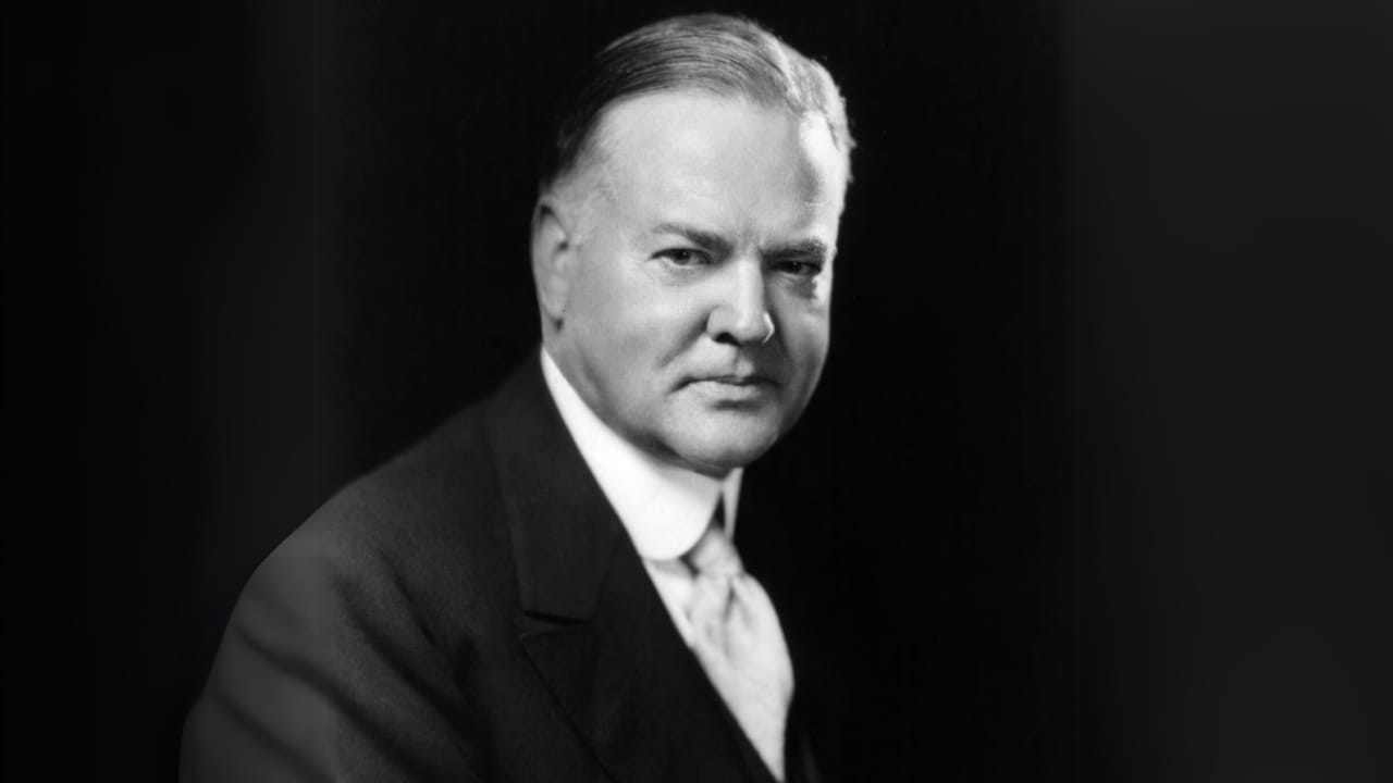 8 Leaders Who Turned Gardens Into Lifelines During War 8 8 Leaders Who Turned Gardens Into Lifelines During War - Herbert Hoover wc