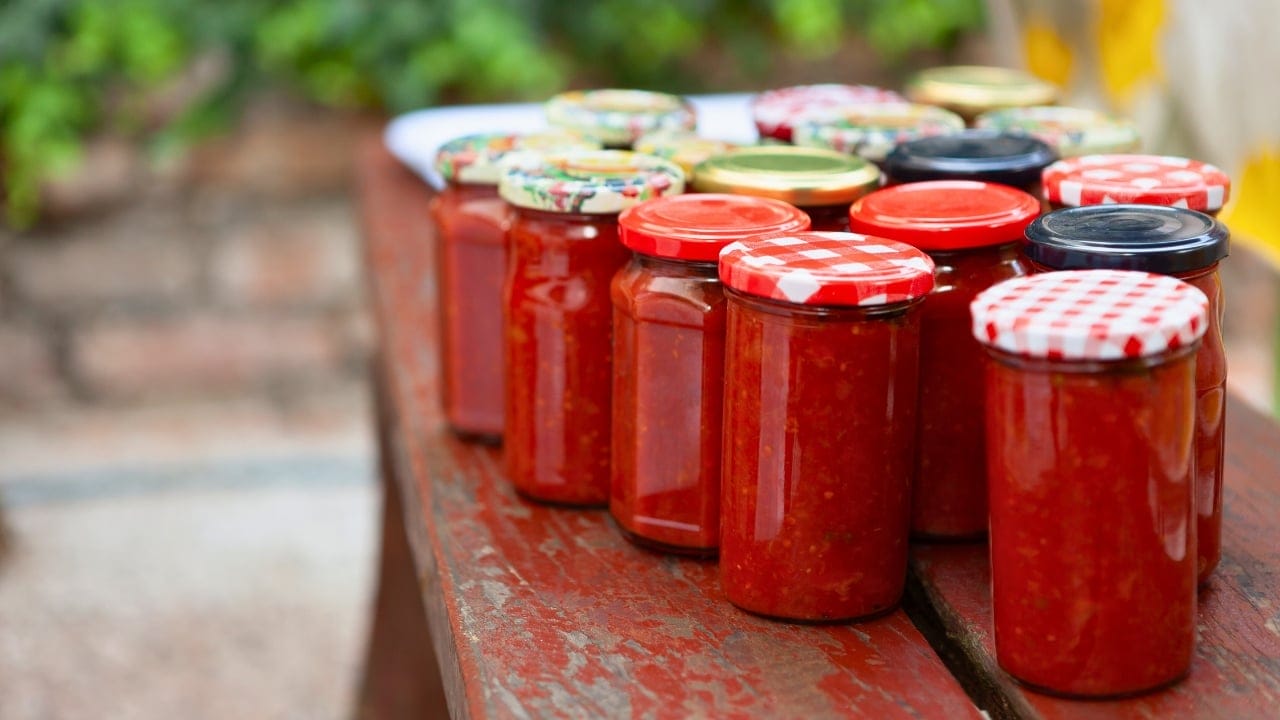 Forget Canned Sauce: Make Your Own Oven-Roasted Cherry Tomato Sauce (Freezer-Friendly) 3 Forget Canned Sauce: Make Your Own Oven-Roasted Cherry Tomato Sauce (Freezer-Friendly) - Homemade Tomato Sauce ss2405028039 degm