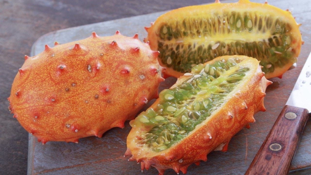 Bored of Basic Veggies... Grow These 15 Exciting Alternatives 10 Bored of Basic Veggies... Grow These 15 Exciting Alternatives - Jelly Melon dp214297986 dnoh