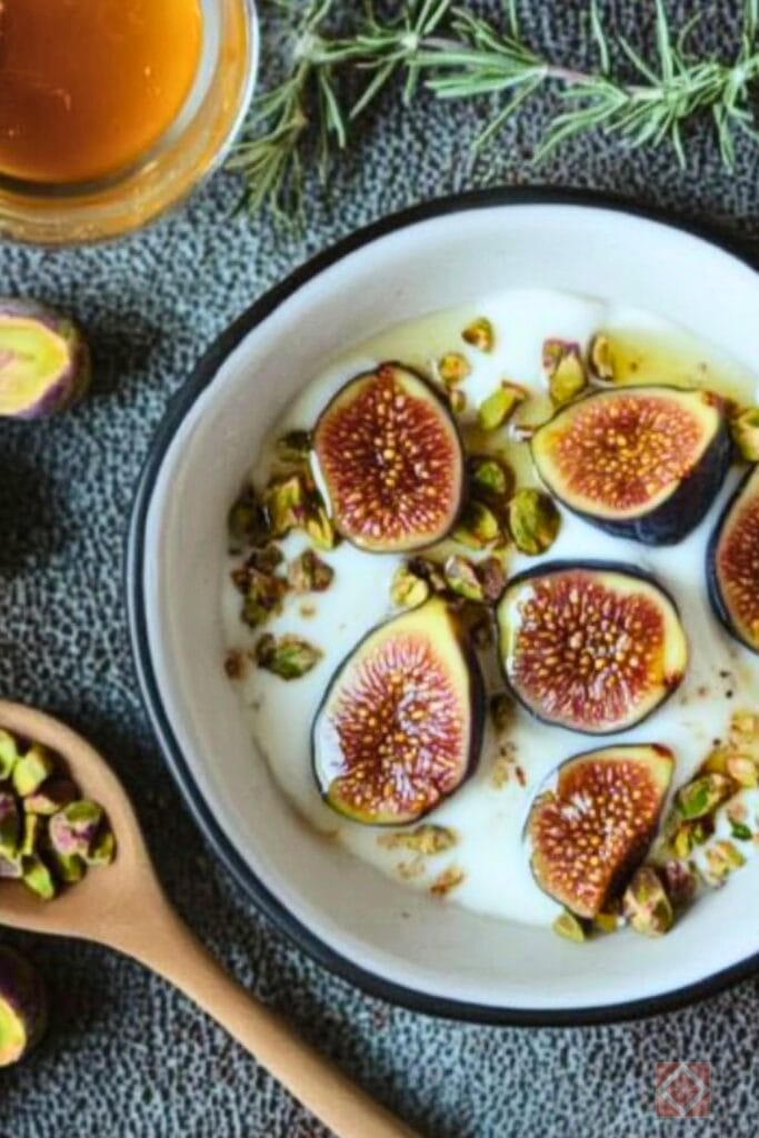 Delicious Mediterranean Diet Breakfast: Creamy Yogurt & Fig Bowl - Mediterranean Yogurt Fig Bowl pin midia