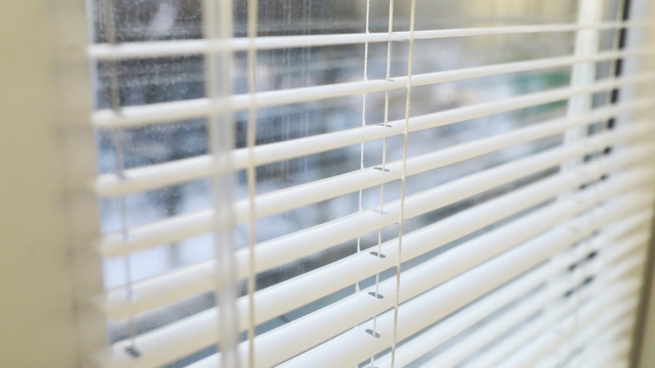 WiFi Problems? These 17 Household Items Could Be Interfering 7 WiFi Problems? These 17 Household Items Could Be Interfering - Metal Blinds ss2164364483 dpdgm