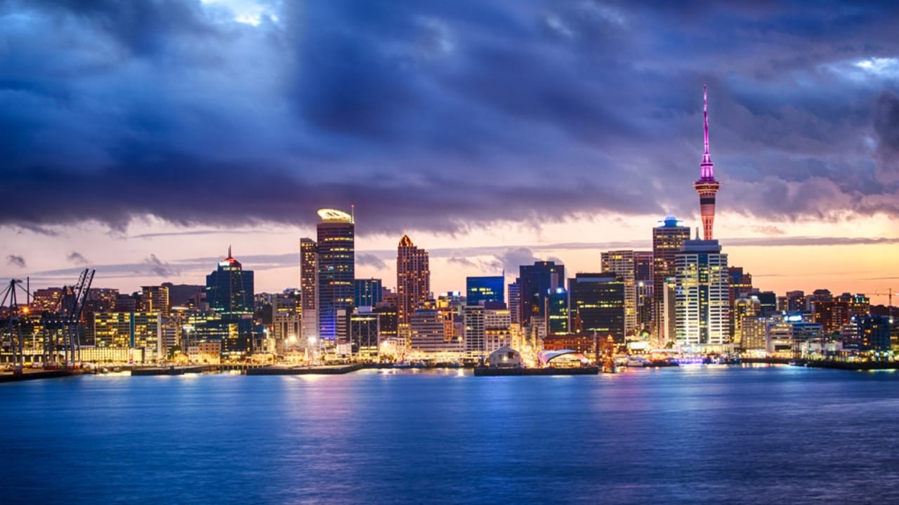 15 Countries Where Life Is Better Than in the U.S. 11 15 Countries Where Life Is Better Than in the U.S. - New Zealand dp42125405 dnoh