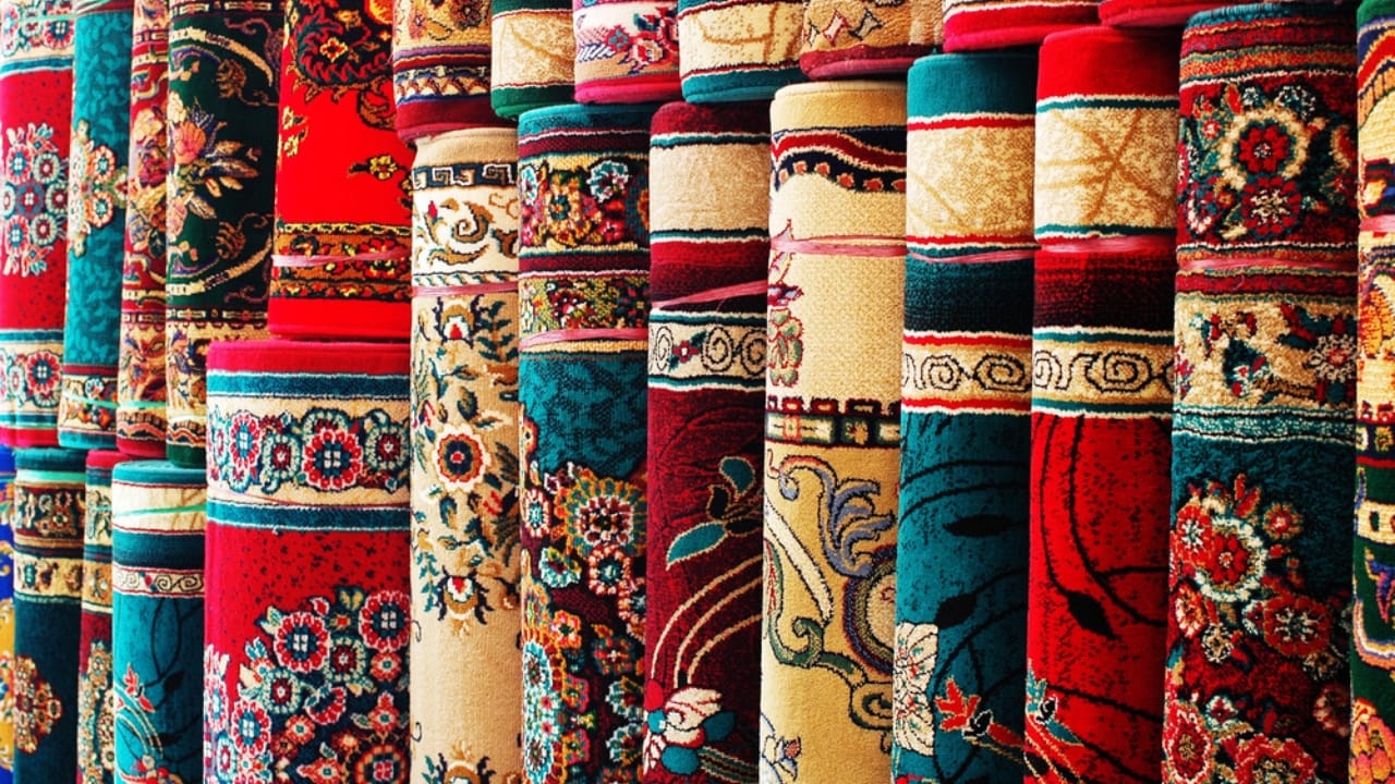 Check Your Home: 15 Things That Could Be Worth a Fortune 13 Check Your Home: 15 Things That Could Be Worth a Fortune - Persian Rugs dp10992154 dnoh