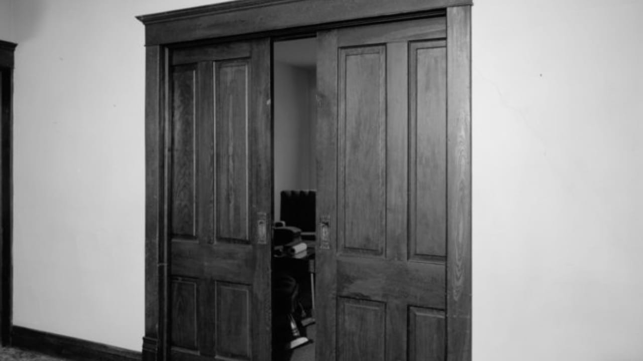 15 Unique Features Found Only in Pre-1900s Homes 13 15 Unique Features Found Only in Pre-1900s Homes - Pocket Doors Space Saving Sliders wc
