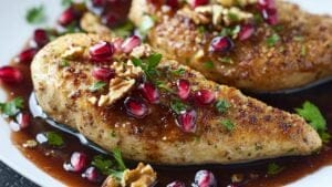 Tangy & Creamy Pomegranate Chicken for Your Next Dinner 1 Tangy & Creamy Pomegranate Chicken for Your Next Dinner - Pomegranate Chicken Breasts with Walnut Butter 1