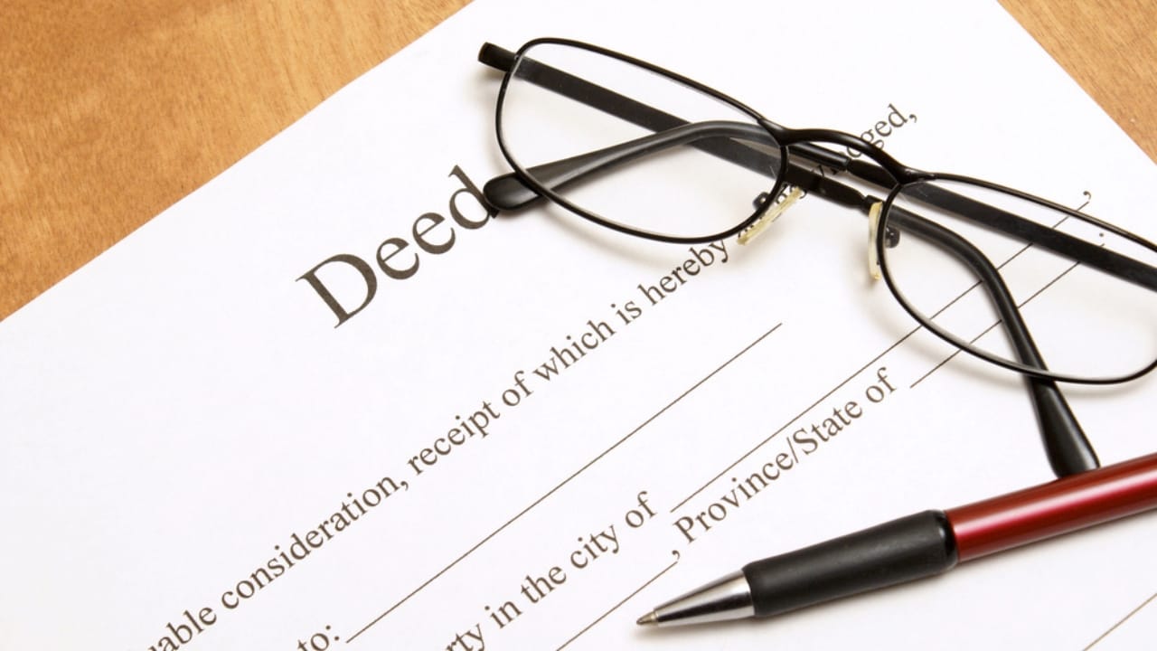 Think Twice Before You Toss These 17 Critical Documents 10 Think Twice Before You Toss These 17 Critical Documents - Property Deed dp32025139 dnoh