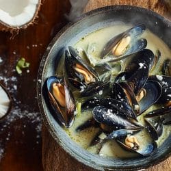 Thai-Style Mussels Recipe for a Delicious Seafood Dinner 5 Thai-Style Mussels Recipe for a Delicious Seafood Dinner - Thai Style Mussels With Coconut Lemongrass 1