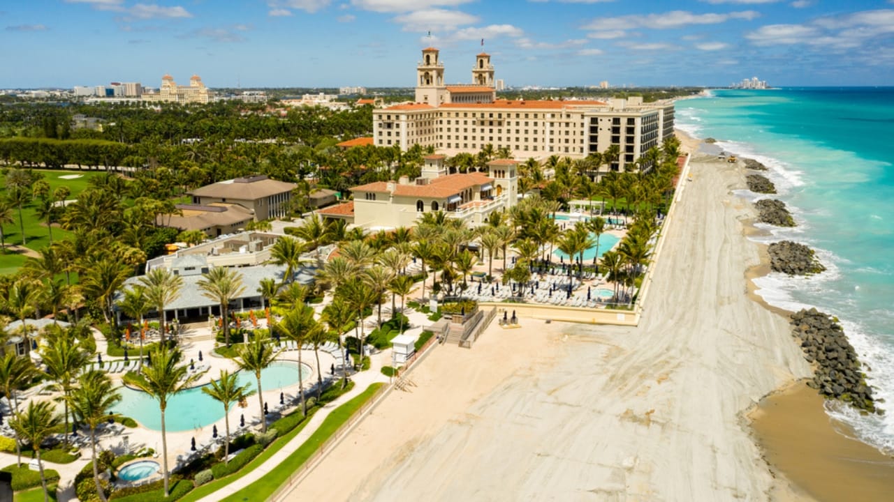 The 14 Hottest Suburbs in Florida’s Red-Hot Housing Market 9 The 14 Hottest Suburbs in Florida’s Red-Hot Housing Market - West Palm Beach dp358821092 dnoh