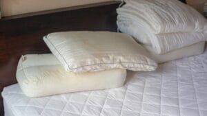 What Those Yellow Stains Say About Your Sleep 1 What Those Yellow Stains Say About Your Sleep - dirty pillow ss1304689582 dpdg