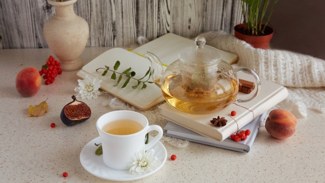 Fig Leaves Are the New Superfood: 4 Key Benefits 9 Fig Leaves Are the New Superfood: 4 Key Benefits - fig tea leaf version ss2300527595 dnoh