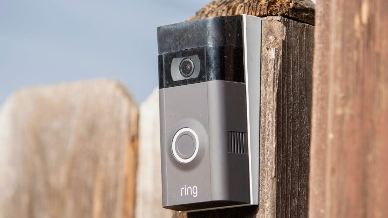 The Dark Side of Smart Doorbells: 14 Dangers You Shouldn’t Ignore 15 The Dark Side of Smart Doorbells: 14 Dangers You Shouldn’t Ignore - ring doorbell ss1711135837 degm