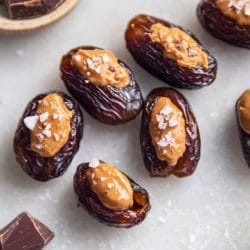 Creamy Almond Butter Dates: Your Next Go-To Snack 6 Creamy Almond Butter Dates: Your Next Go-To Snack - Almond Butter Stuffed Dates midia