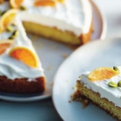 A Guilt-Free Almond-Pistachio Lemon Cake That Helps Inflammation 5 A Guilt-Free Almond-Pistachio Lemon Cake That Helps Inflammation - Almond Pistachio Lemon Cake midia