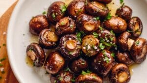 How to Make the Best Balsamic Roasted Mushrooms 1 How to Make the Best Balsamic Roasted Mushrooms - Balsamic Roasted Mushrooms midia