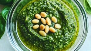 Healthy Basil & Pine Nut Pesto for Reducing Inflammation 1 Healthy Basil & Pine Nut Pesto for Reducing Inflammation - Basil and Pine Nut Pesto midia