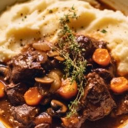 Classic Beef Bourguignon Made Easy 5 Classic Beef Bourguignon Made Easy - Beef Bourguignon midia