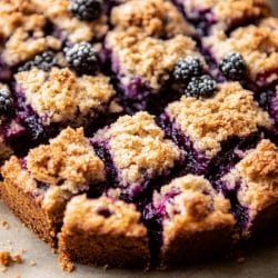 How to Easily Make the Perfect Blackberry Lavender Buckle 4 How to Easily Make the Perfect Blackberry Lavender Buckle - Blackberry Lavender Buckle midia