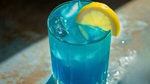 Blue Lagoon Mocktail: A Perfect Drink for Summer 1 Blue Lagoon Mocktail: A Perfect Drink for Summer - Blue Lagoon Mocktail midia