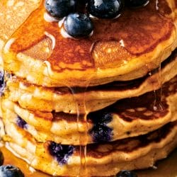 The Only Blueberry Pancake Recipe You’ll Need for Healthy Eating 4 The Only Blueberry Pancake Recipe You’ll Need for Healthy Eating - Blueberry Pancakes midia