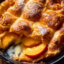 How to Make an Easy Foodie Favorite: Bourbon-Peach Pandowdy Dessert 4 How to Make an Easy Foodie Favorite: Bourbon-Peach Pandowdy Dessert - Bourbon Peach Pandowdy midia