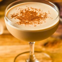 Classic Brandy Alexander Cocktail Recipe 4 Classic Brandy Alexander Cocktail Recipe - Brandy Alexander Cocktail midia