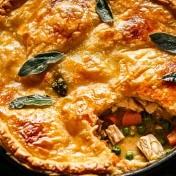 How to Make the Perfect Sage-Butter Chicken Pot Pie 6 How to Make the Perfect Sage-Butter Chicken Pot Pie - Browned Sage Butter Chicken midia