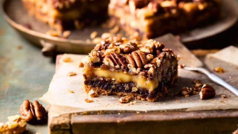 Easy Butter Pecan Bar Recipe: Chocolate Coconut Bliss in Every Bite 7 Easy Butter Pecan Bar Recipe: Chocolate Coconut Bliss in Every Bite - Butter Pecan Bars midia